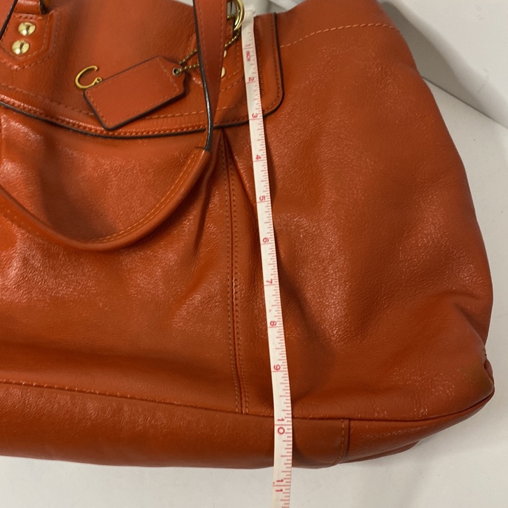Coach shoulder bag - Picture 7 of 8